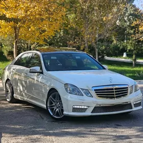 Mercedes-Benz E350 2011