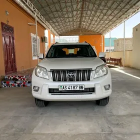 Toyota Land Cruiser Prado 2012
