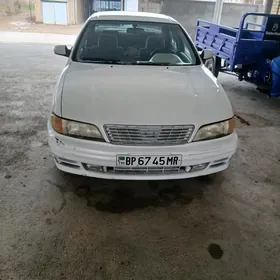 Nissan Cefiro 1995
