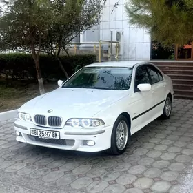 BMW E39 2002