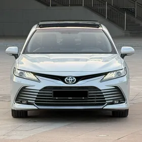 Toyota Camry 2023