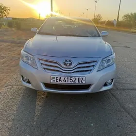 Toyota Camry 2010