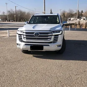 Toyota Land Cruiser 2022