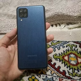 Samsung Galaxy M12