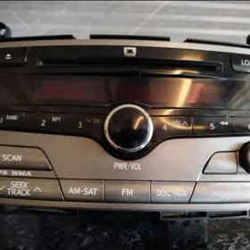 Венза магнитофон.