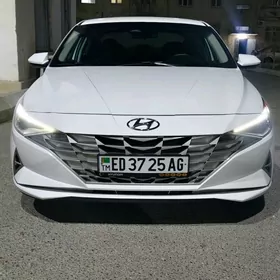 Hyundai Elantra 2021