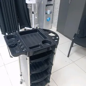 salon pomopomoşnik salon