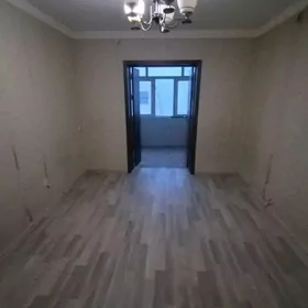 Центральный мкр 2-х комнатная