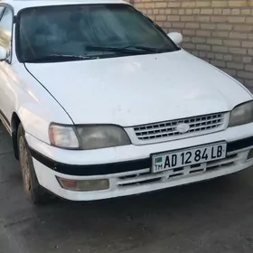 Toyota Corona 1995