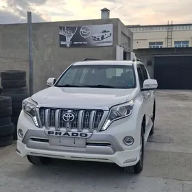 Toyota Land Cruiser Prado 2013