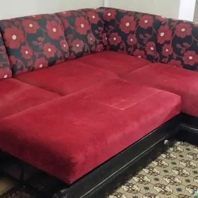 диван угловой,раскладной