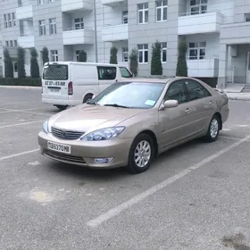 Toyota Camry 2005