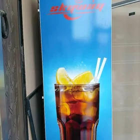 витрина хододильник