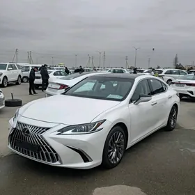 Lexus ES 350 2024