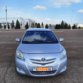 Toyota Yaris 2007