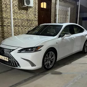 Lexus ES 350 2023