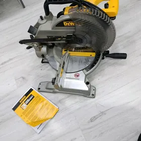 dewalt DW 714. uglarez