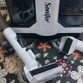 Мойющий пылесос.