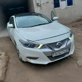 Nissan Maxima 2018
