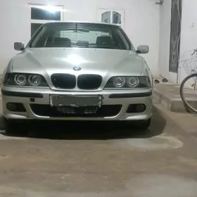 BMW E39 1996
