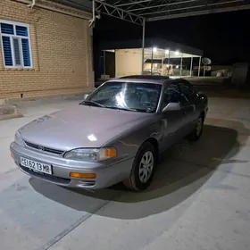 Toyota Camry 1993
