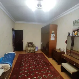  11 Мкр. - 3 комнаты 