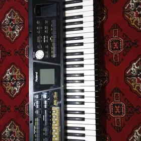 YAMAHA KORG ROLAND