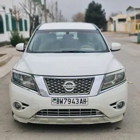 Nissan Pathfinder 2013