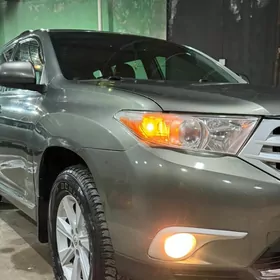 Toyota Highlander 2012