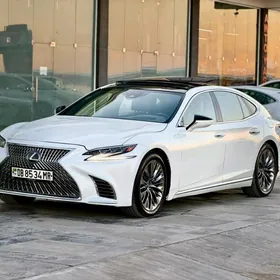 Lexus LS 500 2019
