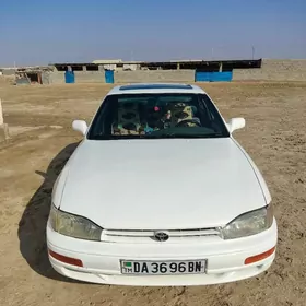 Toyota Camry 1992