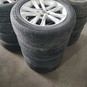 2011 es disga teker R17