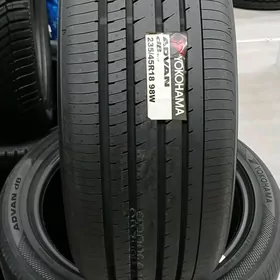 TEKER ÝOKOHAMA 235/45/18 ✅️