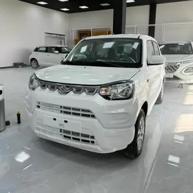 Suzuki S-Presso 2025