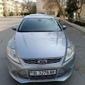 Ford Mondeo 2013