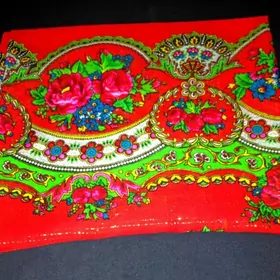 Платок шерстяной с люрексом, Япония. Новый.