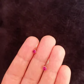 gyzyl caga gulakhalka