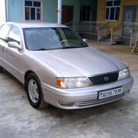 Toyota Avalon 1999