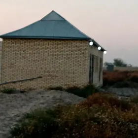 satlyk Jay eyesinden iskra