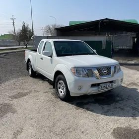 Nissan Frontier 2018