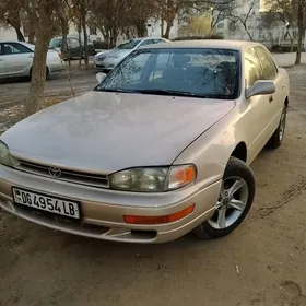 Toyota Camry 1993