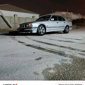 BMW 525 1988