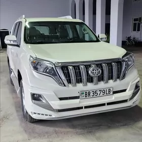 Toyota Land Cruiser Prado 2012