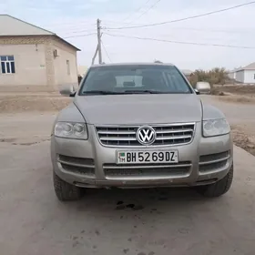 Volkswagen Touareg 2003