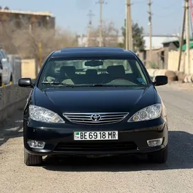 Toyota Camry 2004