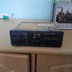 магнитофон блитузли