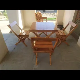 Ýygnalýan stol stul