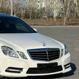 Mercedes-Benz E350 2009