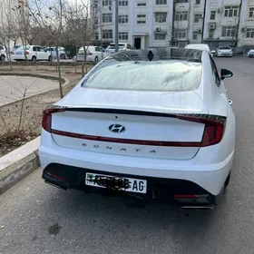Hyundai Sonata 2021