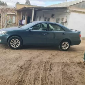 Toyota Camry 2003
